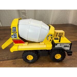 Maisto Tonka Hasbro Diecast Vintage 1998 Mighty Diesel Cement Mixer Truck 3905